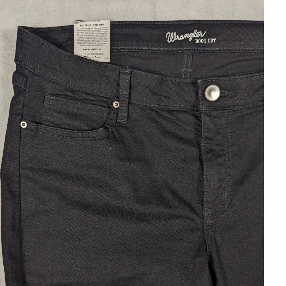 NEW Wrangler Womens Boot‎ Cut Jeans Black Deep Dyed 1009MWZBK Size 15 x 34